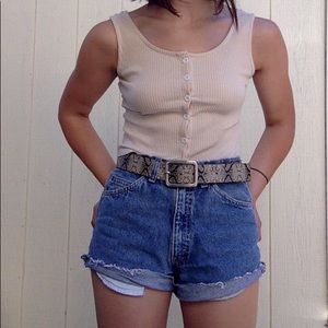 Cute beige tank top with button details